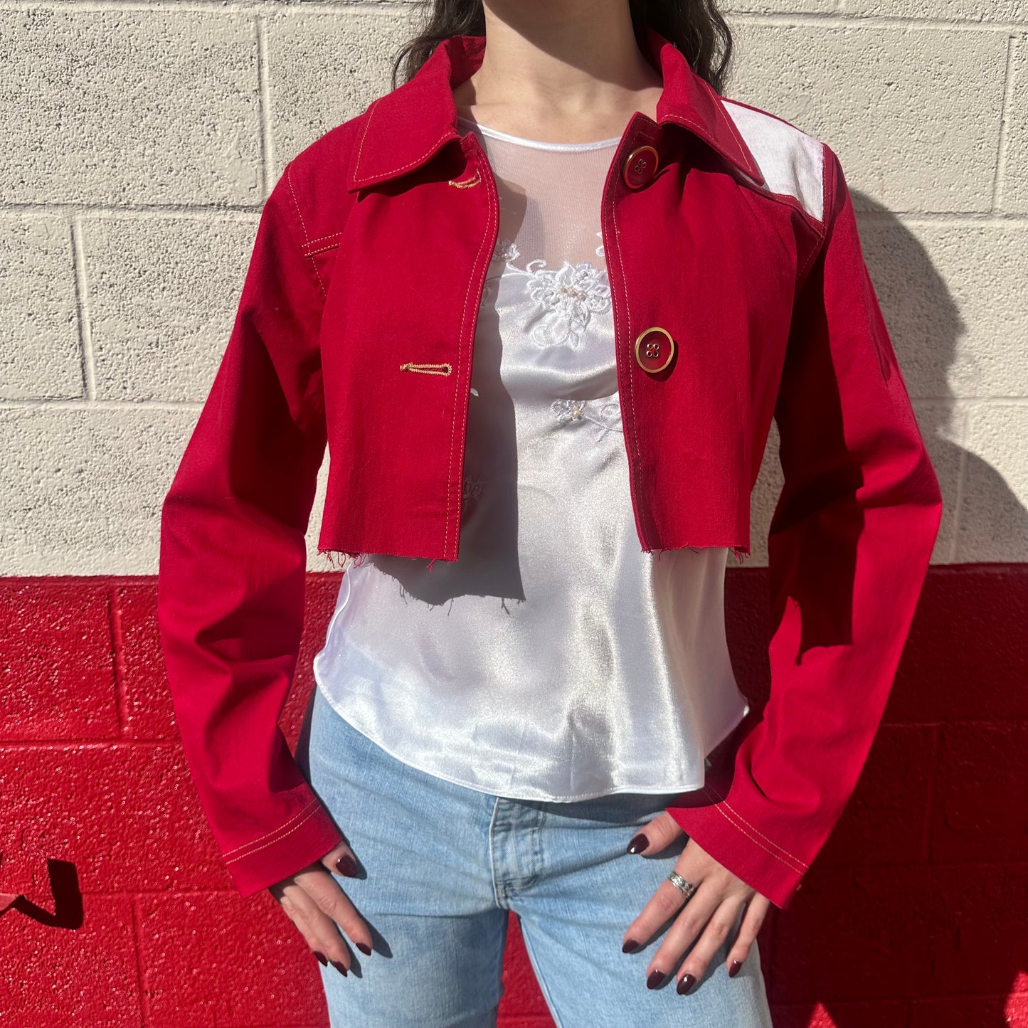 cropped red collared jacket 💋🍒