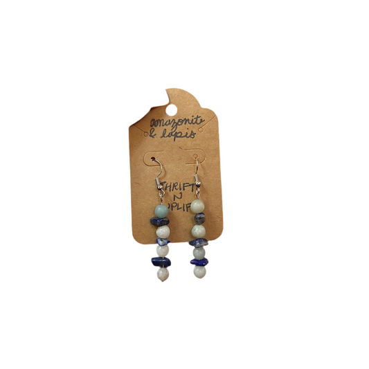 communication rainfall earrings 💧💚