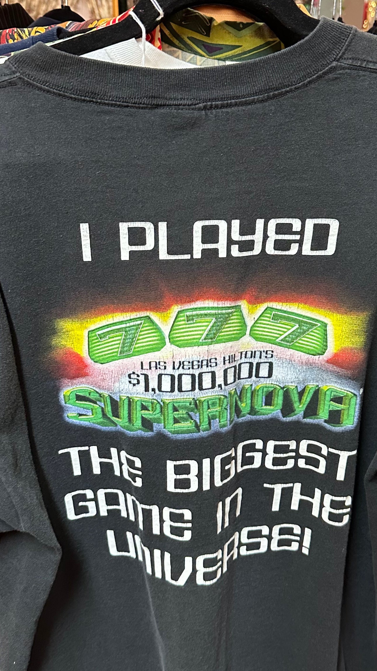 hilton vintage tee shirt 🎰