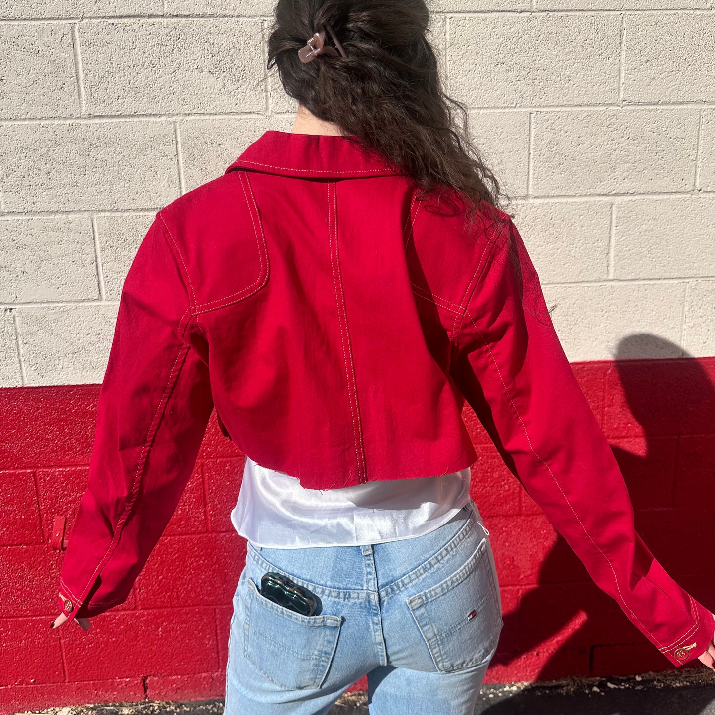 cropped red collared jacket 💋🍒